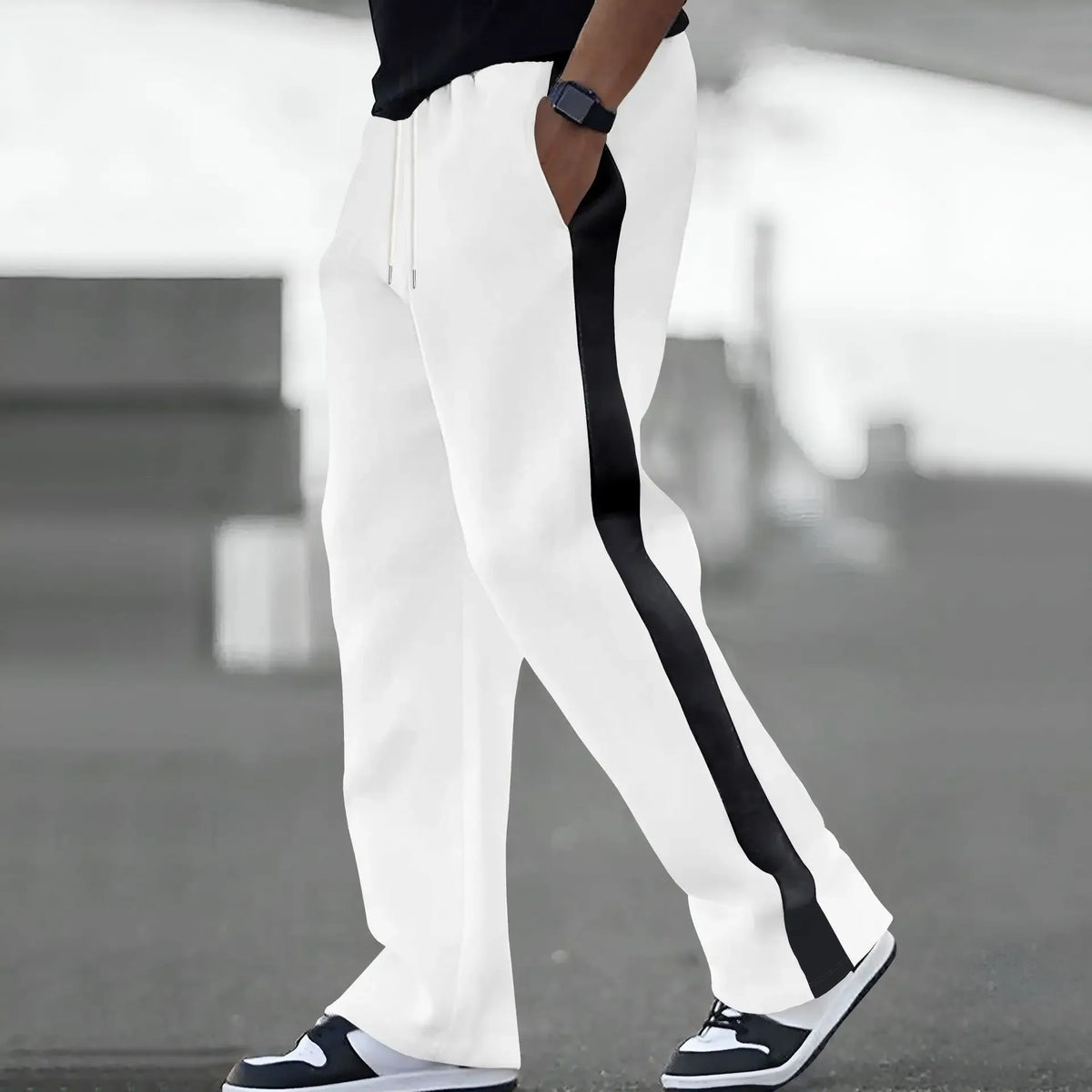 Men's Striped Straight Leg Sweatpants